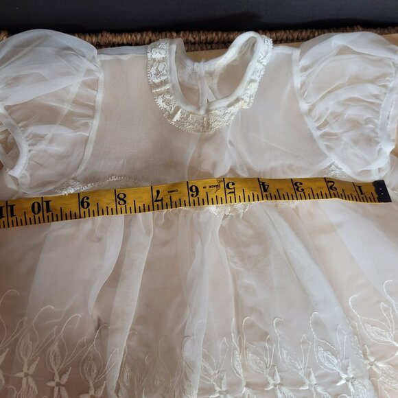 Vintage Baby Christening Baptism Clothes Lot 8 Pcs Plus Gift Box 60s 70s Retro - Picture 10 of 16